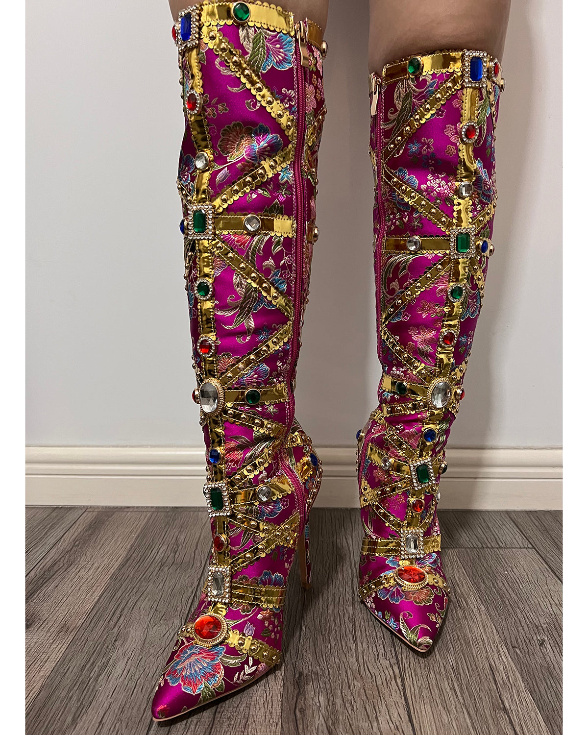 Women Fashion Flower Diamonds Knee High Boots