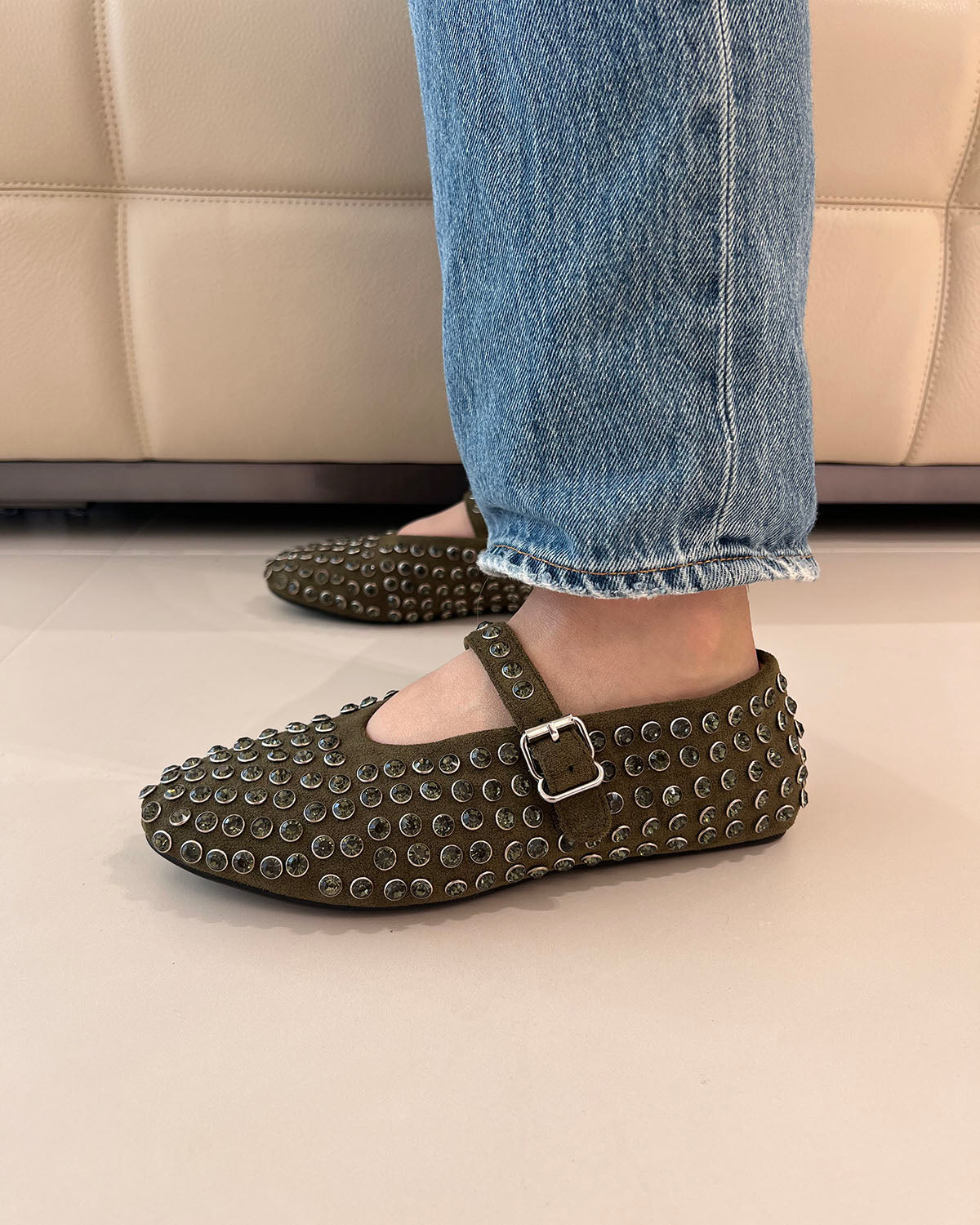Women leather rhinestone flat shoes