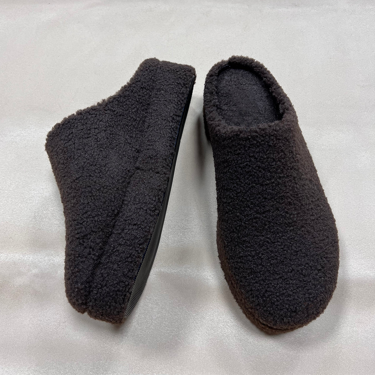 Women platform fur slippers